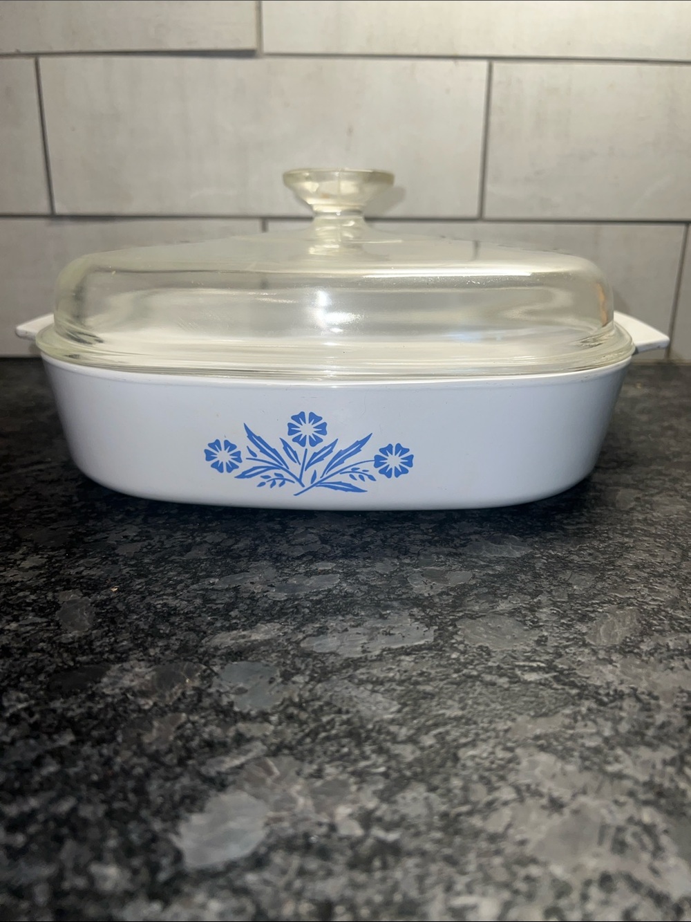 Vintage Corningware Cornflower Blue covered casserole dish. Excellent condition